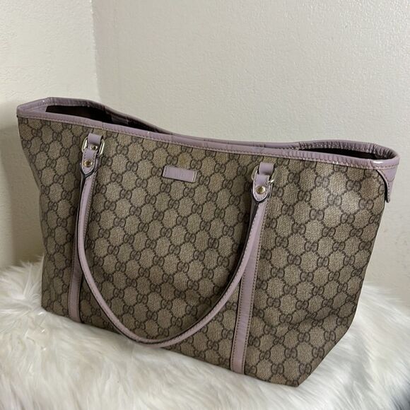 💯Authentic Gucci Tote Handbag 🍀 - Picture 17 of 17